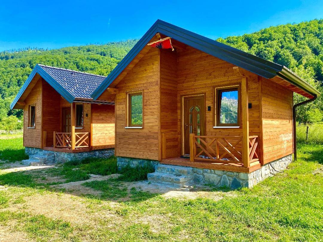 Peraj Guesthouse Vermosh Eksteriør bilde